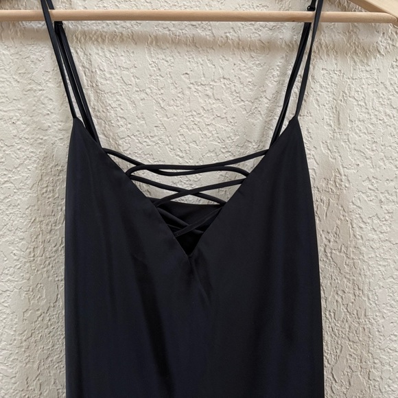 Good American Dress Satin Chemise Midi with Lace-Up Detail Chic Black Large - Picture 10 of 13